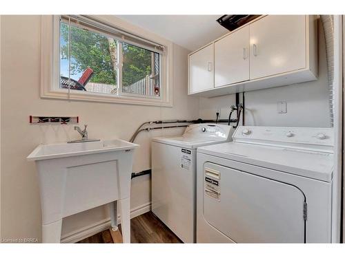 6 Brisbane Boulevard, Brantford, ON - Indoor Photo Showing Laundry Room