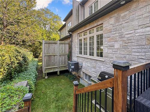 16-60 Dufferin Avenue, Brantford, ON - Outdoor With Exterior