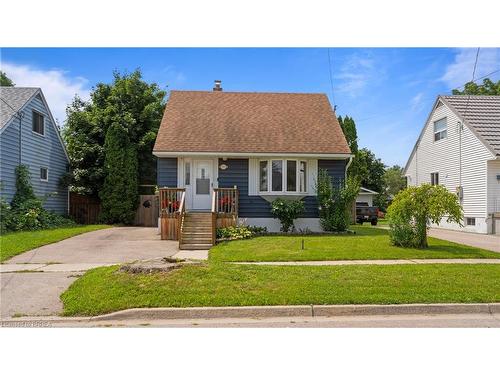 28 Frank Street, Brantford, ON - Outdoor With Facade