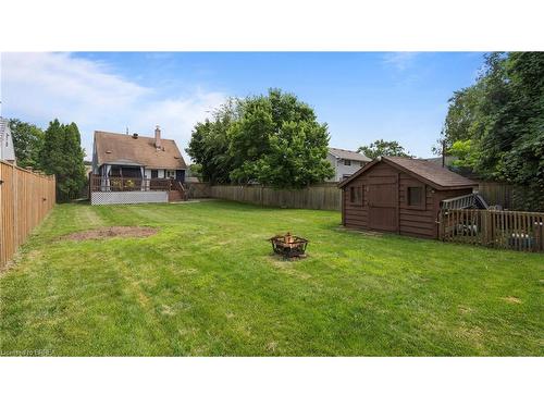 28 Frank Street, Brantford, ON - Outdoor With Backyard