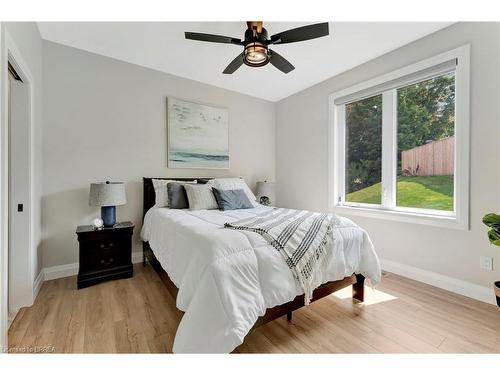 6-5 John Pound Road, Tillsonburg, ON - Indoor Photo Showing Bedroom