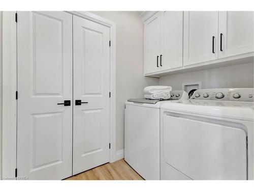 6-5 John Pound Road, Tillsonburg, ON - Indoor Photo Showing Laundry Room