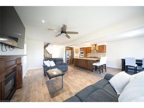 8 Oakes Court, Guelph, ON - Indoor Photo Showing Living Room With Fireplace