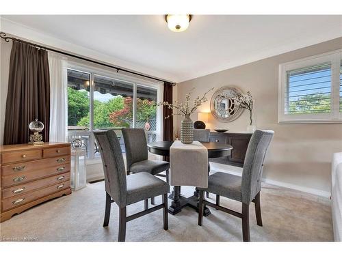 54 Paris Links Road, Paris, ON - Indoor Photo Showing Dining Room