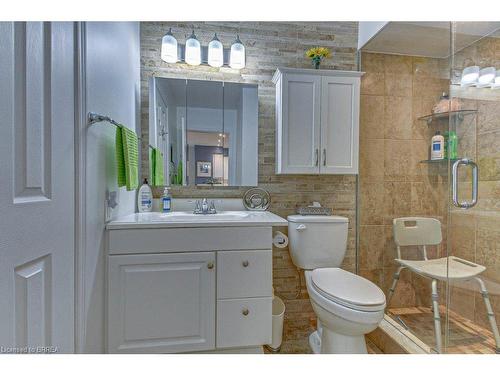 F-144 Wood Street, Brantford, ON - Indoor Photo Showing Bathroom