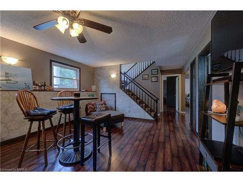 24 Highway 24, Scotland, ON - Indoor Photo Showing Dining Room