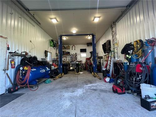 24 Highway 24, Scotland, ON - Indoor Photo Showing Garage