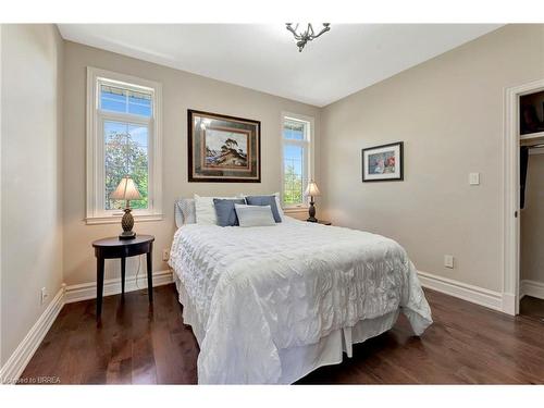 481 Lynden Road, Brantford, ON - Indoor Photo Showing Bedroom