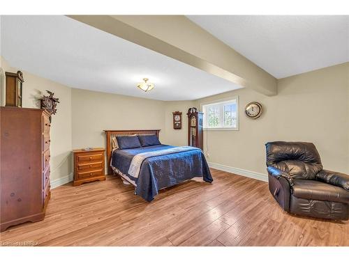 481 Lynden Road, Brantford, ON - Indoor Photo Showing Bedroom