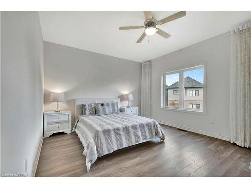 6 Tarrison Street, Brantford, ON - Indoor Photo Showing Bedroom