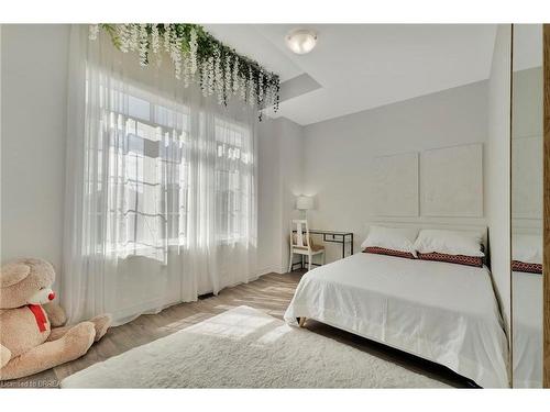 6 Tarrison Street, Brantford, ON - Indoor Photo Showing Bedroom