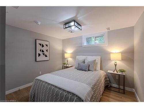 31 Varadi Avenue, Brantford, ON - Indoor Photo Showing Bedroom