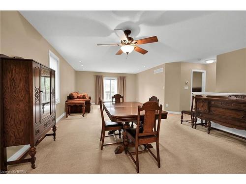 15-385 Park Road N, Brantford, ON - Indoor Photo Showing Dining Room