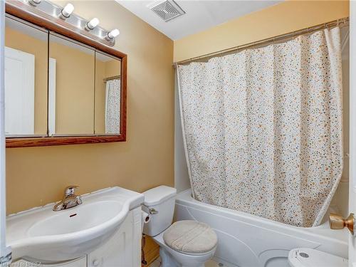 52-273 Elgin Street, Brantford, ON - Indoor Photo Showing Bathroom