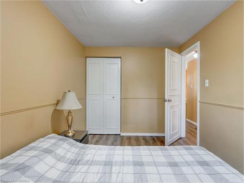 52-273 Elgin Street, Brantford, ON - Indoor Photo Showing Bedroom