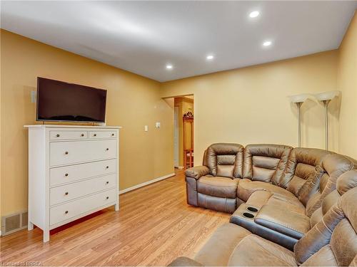 52-273 Elgin Street, Brantford, ON - Indoor Photo Showing Basement