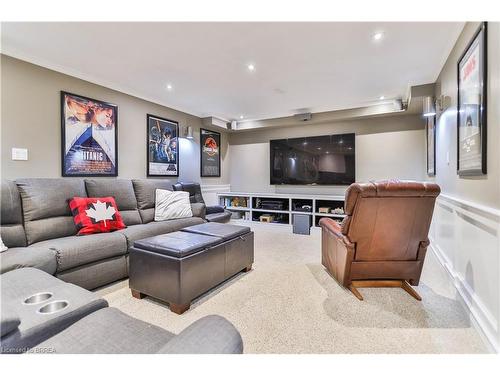 259 Blueline Road, Norfolk County, ON - Indoor Photo Showing Living Room