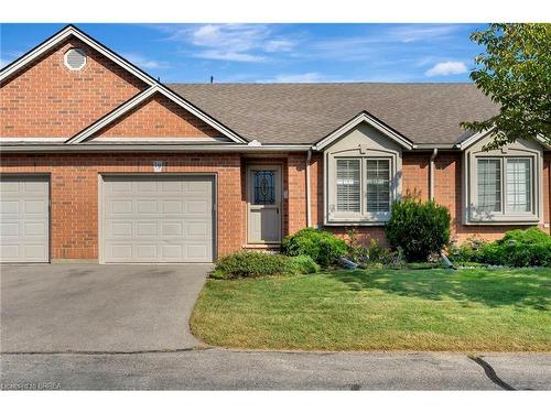 19-15 Cobden Court, Brantford, ON - Outdoor With Facade