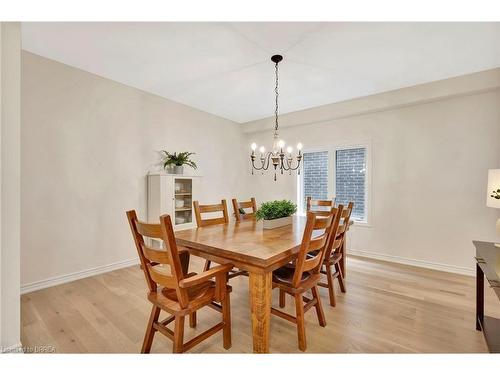 61 Stauffer Road, Brantford, ON - Indoor Photo Showing Dining Room