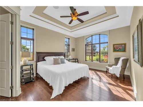 481 Lynden Road, Brantford, ON - Indoor Photo Showing Bedroom