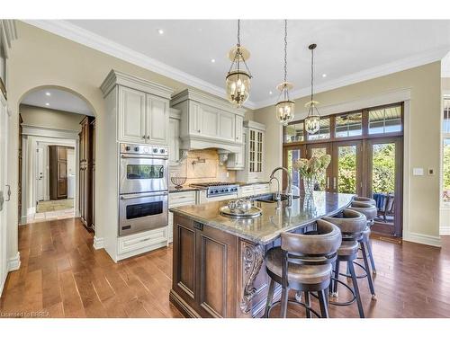 481 Lynden Road, Brantford, ON - Indoor Photo Showing Kitchen