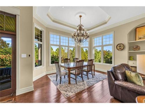 481 Lynden Road, Brantford, ON - Indoor Photo Showing Dining Room