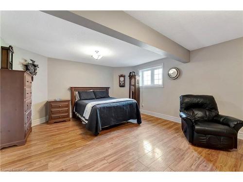 481 Lynden Road, Brantford, ON - Indoor Photo Showing Bedroom