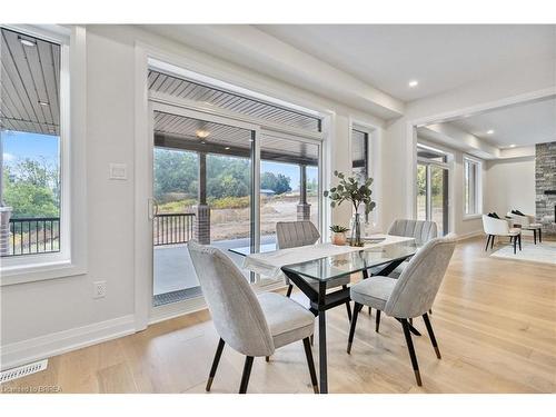 46 Mears Place, Paris, ON - Indoor Photo Showing Dining Room