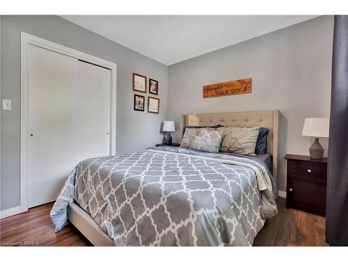 1 Philip Street, St. George, ON - Indoor Photo Showing Bedroom