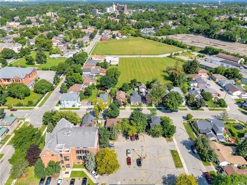 68 Richmond Street, Brantford, ON - Outdoor With View