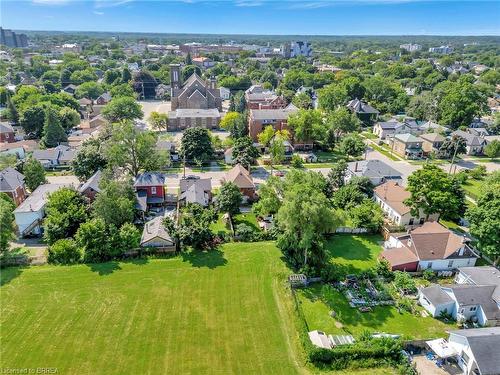 68 Richmond Street, Brantford, ON - Outdoor With View