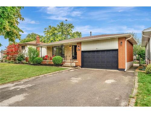 31 Farringford Drive, Brantford, ON - Outdoor With Facade