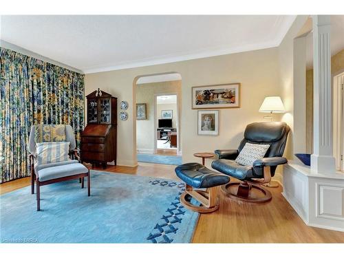 78 Ava Road, Brantford, ON - Indoor Photo Showing Living Room