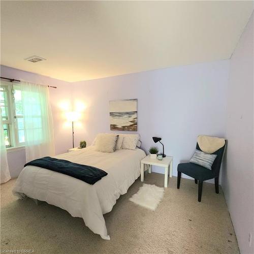 36 Dudhope Street, Cambridge, ON - Indoor Photo Showing Bedroom