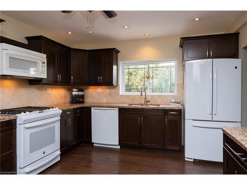 4597 Kelvin Road, Scotland, ON - Indoor Photo Showing Kitchen