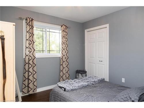 4597 Kelvin Road, Scotland, ON - Indoor Photo Showing Bedroom