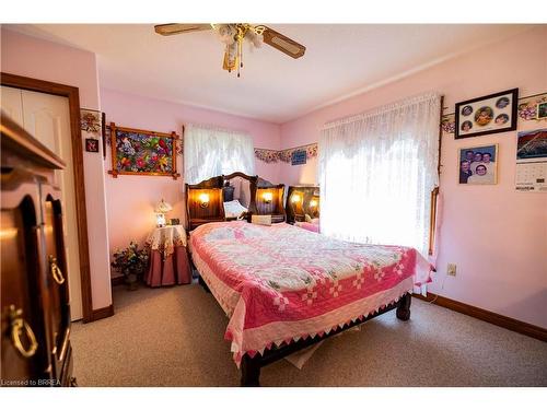 1634 Norfolk County Road 19 W, Vanessa, ON - Indoor Photo Showing Bedroom