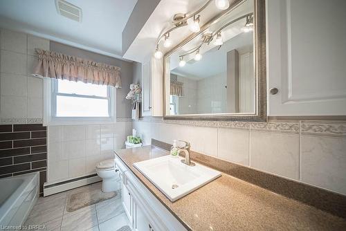 20 Allwood Street, Brantford, ON - Indoor Photo Showing Bathroom