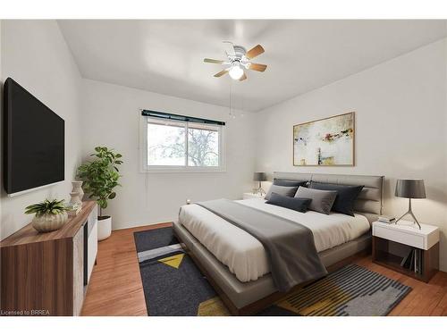 17 Baxter Street, Brantford, ON - Indoor Photo Showing Bedroom