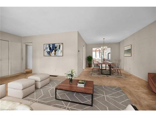 17 Baxter Street, Brantford, ON - Indoor Photo Showing Living Room