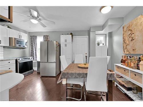 169 Connaught Avenue N, Hamilton, ON - Indoor Photo Showing Kitchen