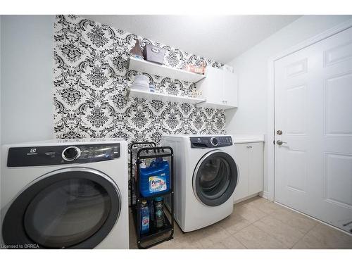 19 Humphrey Street, Waterdown, ON - Indoor Photo Showing Laundry Room