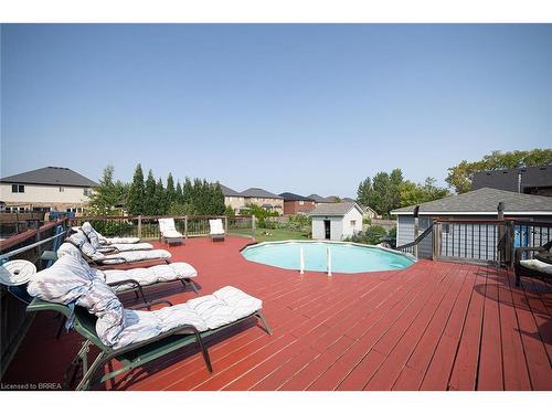 25 West Avenue, Stoney Creek, ON - Outdoor With Above Ground Pool With Exterior