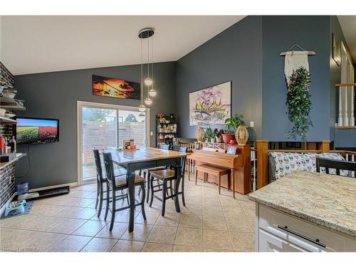 4 Norsworthy Lane, Ingersoll, ON - Indoor Photo Showing Dining Room