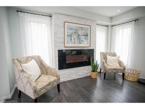 37 Nightingale Drive, Brantford, ON - Indoor Photo Showing Living Room With Fireplace