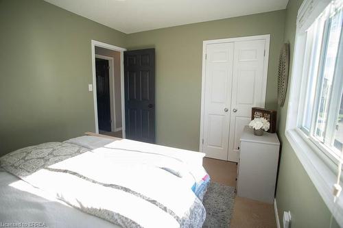 200 Mcguiness Drive, Brantford, ON - Indoor Photo Showing Bedroom