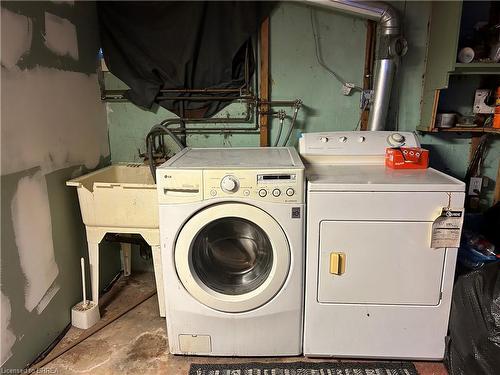 229 West 33Rd Street, Hamilton, ON - Indoor Photo Showing Laundry Room