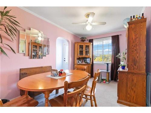 1 Grand River Avenue, Brantford, ON - Indoor Photo Showing Dining Room