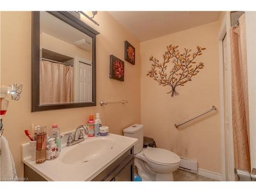 E-502 Grey Street, Brantford, ON - Indoor Photo Showing Bathroom