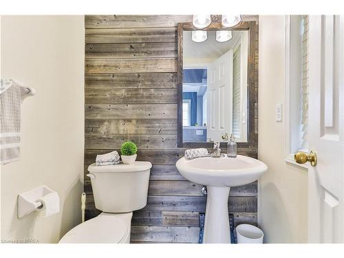 47 Shantz Avenue, Brantford, ON - Indoor Photo Showing Kitchen With Double Sink